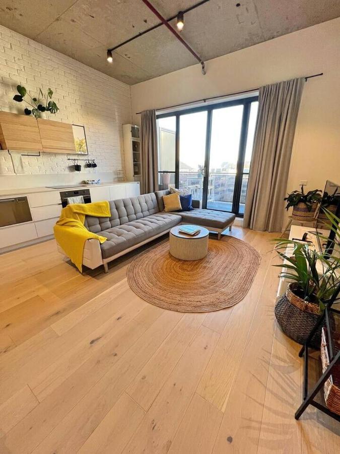 Industrial Yet Modern, 1Bd 1Bth Apt - Woden Phillip Екстериор снимка