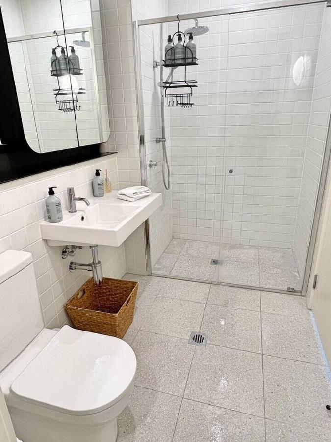 Industrial Yet Modern, 1Bd 1Bth Apt - Woden Phillip Екстериор снимка