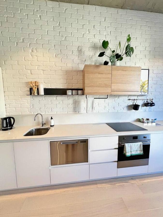 Industrial Yet Modern, 1Bd 1Bth Apt - Woden Phillip Екстериор снимка