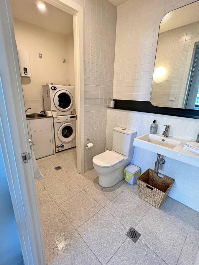Industrial Yet Modern, 1Bd 1Bth Apt - Woden Phillip Екстериор снимка